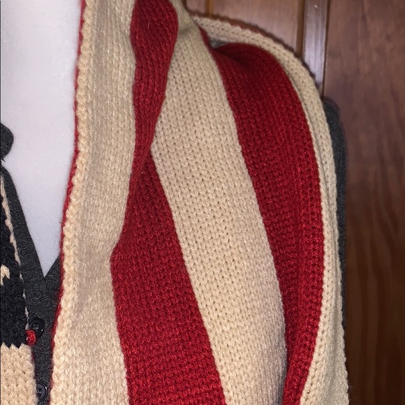 Acrylic American Flag Infinity Scarf - Picture 3 of 4